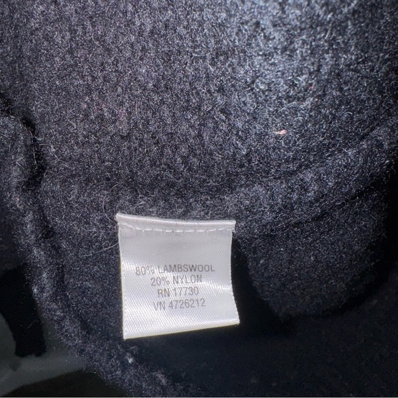 Cherokee Men's Red and Black Geometric Sweater - Picture 4 of 4